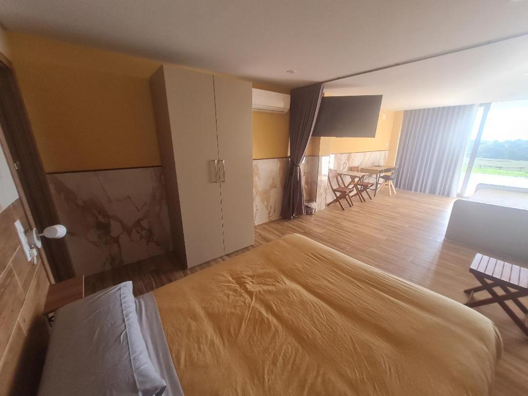 Habitaciones Y Estudios- Hotel "Posada De Cantabria El Solar" - Cenas Y Gintonic- Bar -Terraza Panoramica Galizano Dış mekan fotoğraf
